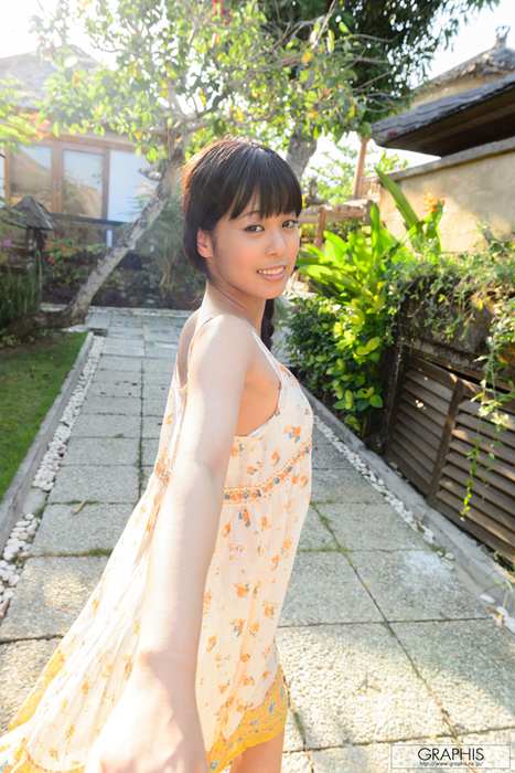 Graphis套图ID0976 2013-10-25 [First Gravure] Mayu Sato