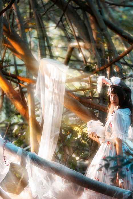 [性感妹子桜桃喵写真]ID0062.Lolita(桜桃喵)--性感提示：傲人身材粉嫩甜美风情万种丰胸肥臀极其罕见遮不住适合夜店娇媚美艳E杯G杯萝莉凹凸有致网袜居家私